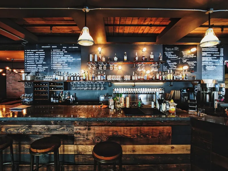 Pubs & Bars